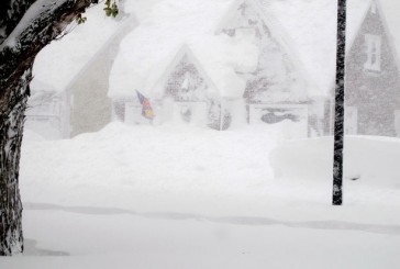 Lake-Effect Snowstorm Dumps 4 Feet Of Snow Along New York State Thruway